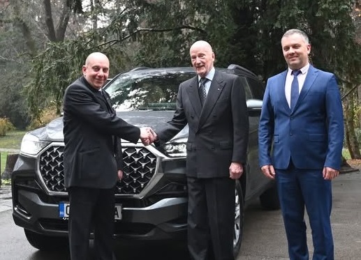 Симеон Сакскобургготски се сдоби с нов автомобил