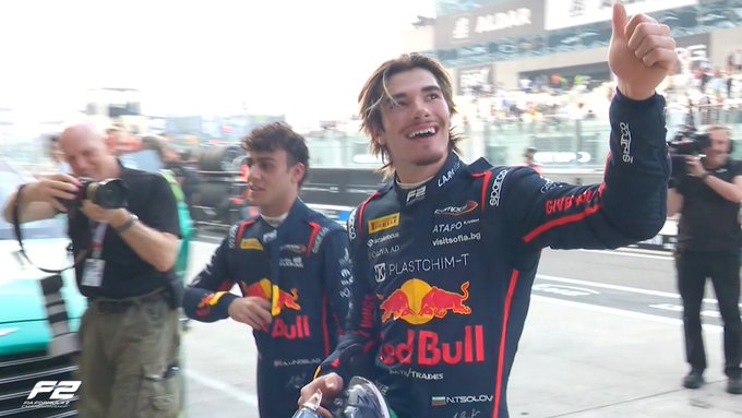 Първи подиум за Никола Цолов във Формула 2!