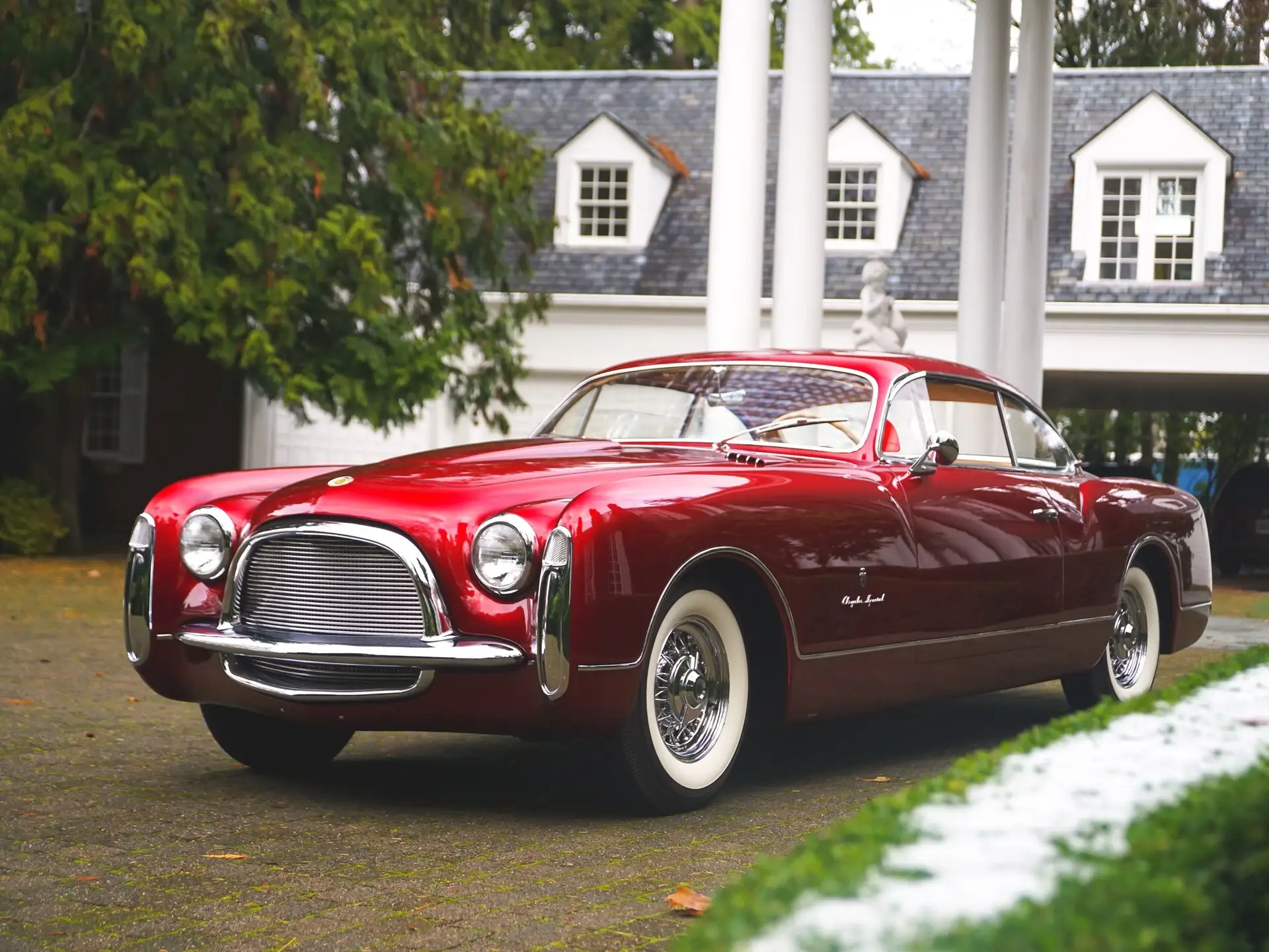 Един от само 19: Chrysler Special by Ghia от 1953 г., който се продава за над милион