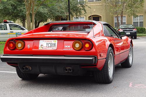 Ferrari 308 GTB/GTS (1975-1985) - допреди няколко години в Щатите можеха да се намерят екземпляри за $30к, но днес вече цените започват двойно по-нагоре