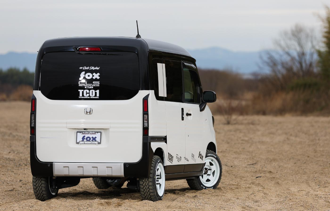 Honda N-Van с тунинг от ESB Style прилича на мини Defender ...