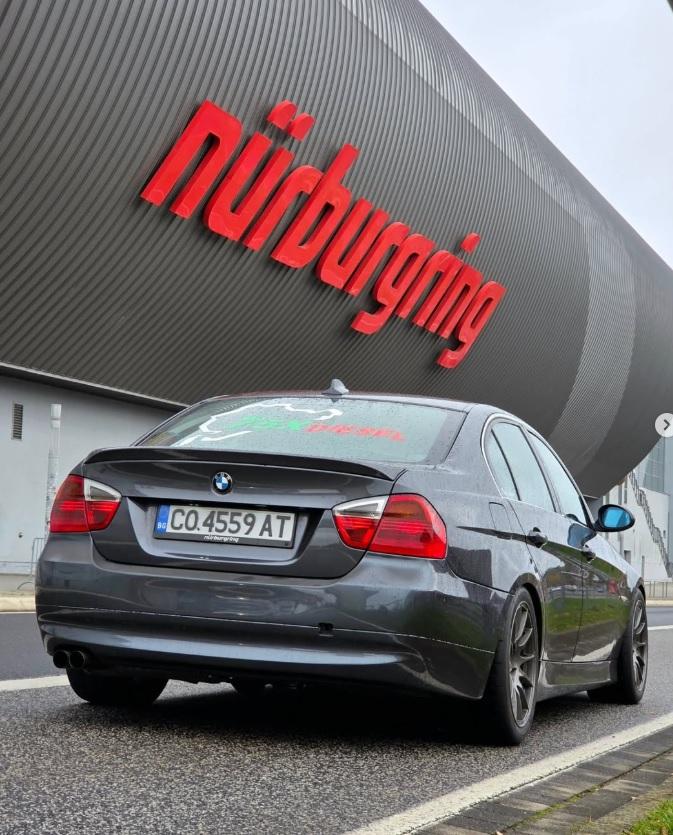 Българският рекорд на „Нюрбургринг“ остава, Seat-ът на AzizDrives се ...