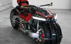 Тотално откачен мотоциклет, с 4,7-литрово мотор от Maserati: 470-конният Lazareth LM847. Видео