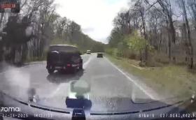 Заснеха джипа на Наско Сираков в опасно нарушение (ВИДЕО)