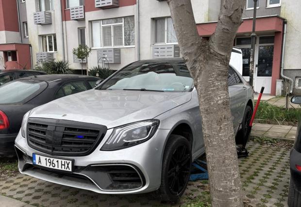 Шофьор на S-class избяга от сервиз след смяна на гуми за 1000 лева