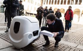 Някогашен български град е избран за първи тест в Европа на робот-куриер