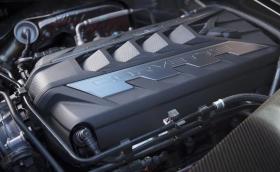 GM обяви 13 пъти по-голяма инвестиция в нов V8, отколкото в EV технологии