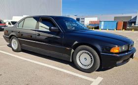 Това BMW 750iL e било на НСО, на 29 години и 530 хил. км, и се продава