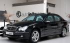 Този 2003 Mercedes-Benz C 320 4MATIC се продава за 34 хил. лв.