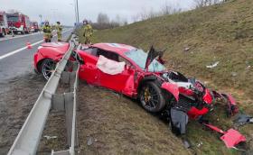 Полска мантинела сложи край на специална версия Ferrari