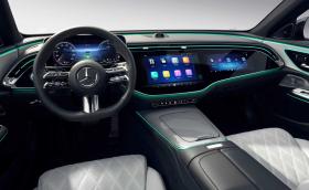 Интериорът на новия Mercedes Е-класа - селфи камера, Tik Tok и Angry Birds