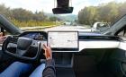 Tesla връща в сервизите 362 758 коли, защото автопилотът може да предизвиква катастрофа