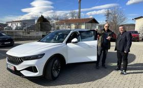 Китайската марка Voyah достави първия си автомобил в България