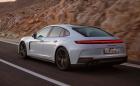 Porsche добавя Panamera 4 E-Hybrid и 4S E-Hybrid към моделната палитра