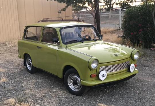 Trabant с калифорнийски номера - колко струва удоволствието?