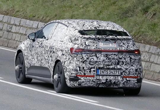 Audi връща в играта забравен модел