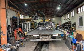 Полицаи разкриха сервиз за разфасоване на крадени коли във Враца