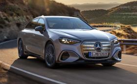 Mercedes показа първата електрическа C-класа