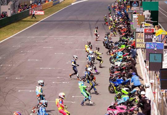 Голям Мартин Чой със седмо място в “24-те часа на Льо Ман”