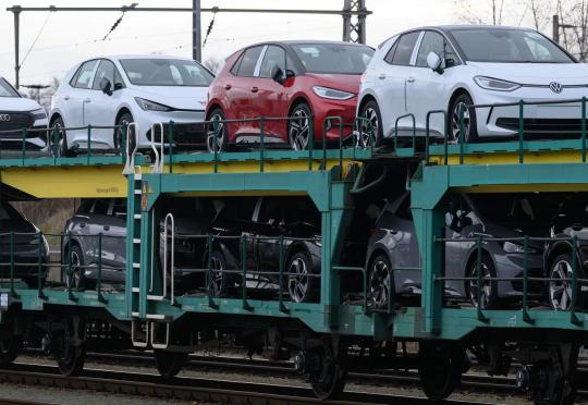 Вижте какво се случва на пазара на електромобили заради скъпите горива