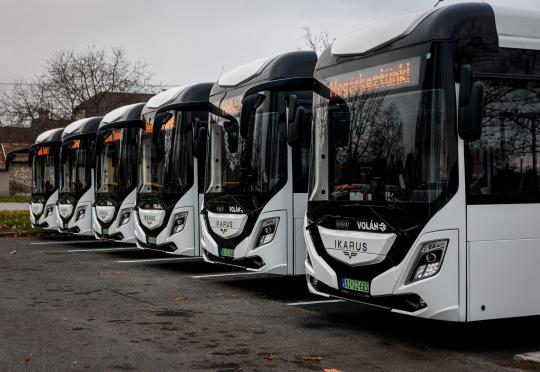 Скопие си купува автобуси Ikarus