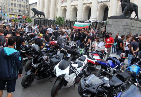 Мотористите излизат на протест