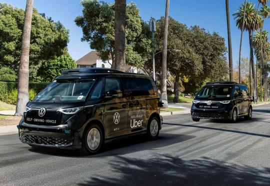 Ето в кои европейски страни ще може да се возите на автономно такси още тази година