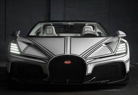 Bugatti (пак) направи порцеланова кола