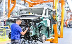 Volkswagen съкращава 100 хил. служители?
