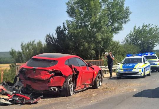 Поредният тежък инцидент на пътя Варна – Бургас този път е с Ferrari Purosangue