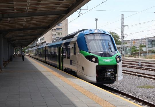 Представят първия от новите влакове Alstom 
