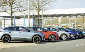 Всяка пета нова кола в Европа е без ДВГ