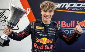 Учредиха първия фен клуб на Никола Цолов в България