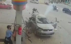 Вижте как този Volkswagen се взривява заради дефектна газова бутилка