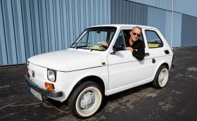 Том Ханкс продава своя полски Fiat 126p