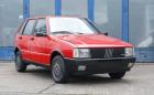 Почти като Ferrari: Fiat Uno SE в ‘Rosso Corsa’ за 2300 евро?