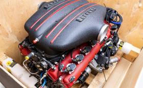 Продава се мотор от Ferrari FXX. Цената може да достигне 770 хил. лв.!