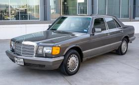 Mercedes-Benz W126 – семейна реликва за 5300 долара