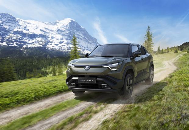 Suzuki отвори поръчките за електрическата Vitara в България