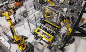 Porsche произвежда батериите за новия Cayenne в малка европейска държава