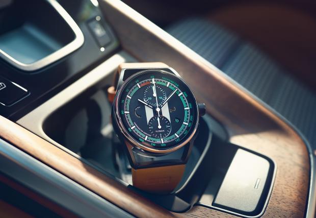 Porsche Design Chronograph 911 Sport Classic e лмитиран часовник с цена на нова Dacia