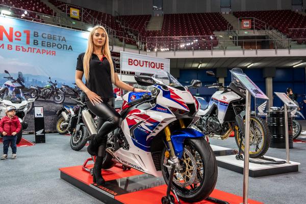 ВИДЕО: Обиколка на Moto Expo 2023