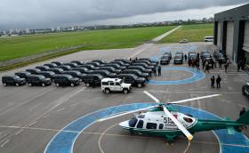 Гранична полиция получи първите 40 от общо 160 автомобила Land Rover Defender