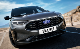 Какво представлява новият Black Package за Ford Kuga?