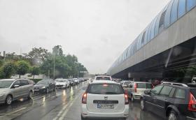 Блокадата в София продължава