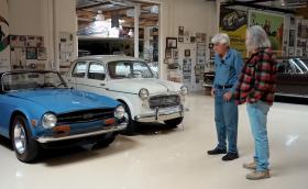 Ретро приключение: Джей Лено и ‘Капитан Бавен’ на борда на Triumph TR6