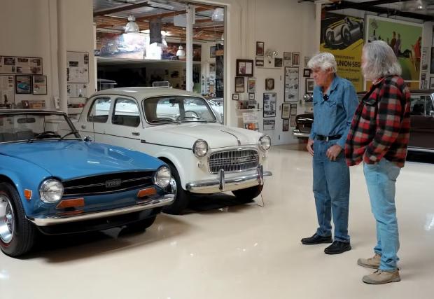 Ретро приключение: Джей Лено и ‘Капитан Бавен’ на борда на Triumph TR6