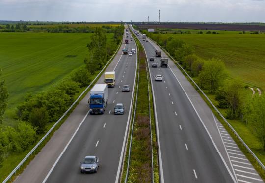 Около 1,7 млн. автомобила ще има по пътищата в почивните дни около 1 май и Гергьовден
