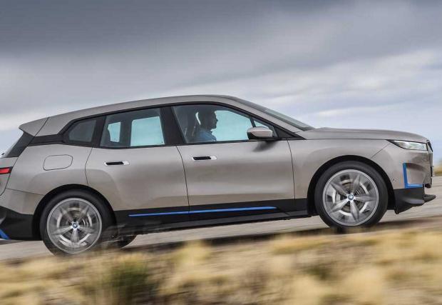 BMW спира iX в САЩ - какво е бъдещето на модела в Европа?