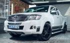 Идеалният работен кон: Toyota Hilux… 6.3 AMG с 550 коня на колелата